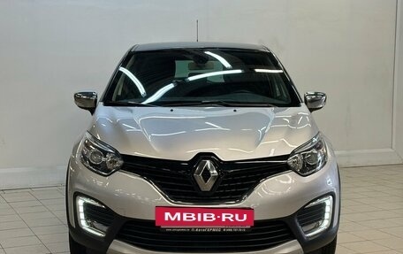 Renault Kaptur I рестайлинг, 2019 год, 1 490 000 рублей, 2 фотография