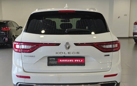 Renault Koleos II, 2017 год, 2 132 000 рублей, 10 фотография