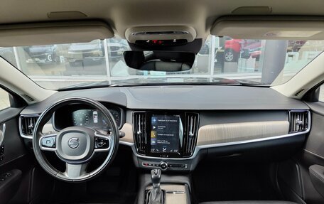Volvo S90 II рестайлинг, 2021 год, 2 814 000 рублей, 12 фотография