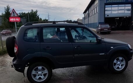 Chevrolet Niva I рестайлинг, 2012 год, 650 000 рублей, 4 фотография
