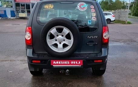 Chevrolet Niva I рестайлинг, 2012 год, 650 000 рублей, 3 фотография