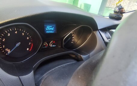 Ford Focus III, 2012 год, 399 999 рублей, 6 фотография