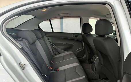 Peugeot 408 I рестайлинг, 2014 год, 629 000 рублей, 12 фотография