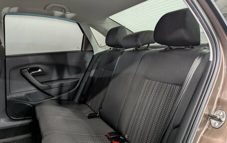 Volkswagen Polo VI (EU Market), 2016 год, 1 100 000 рублей, 12 фотография