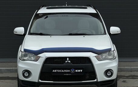 Mitsubishi Outlander III рестайлинг 3, 2009 год, 1 299 000 рублей, 2 фотография