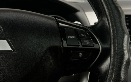 Mitsubishi Outlander III рестайлинг 3, 2009 год, 1 299 000 рублей, 13 фотография
