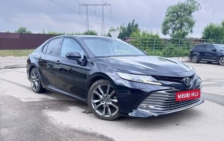 Toyota Camry, 2020 год, 2 490 000 рублей, 14 фотография