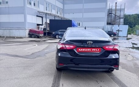 Toyota Camry, 2020 год, 2 490 000 рублей, 17 фотография