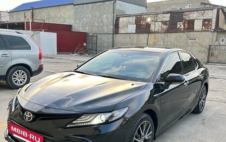 Toyota Camry, 2023 год, 2 480 000 рублей, 2 фотография
