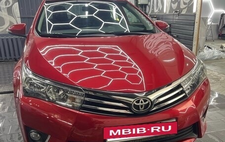 Toyota Corolla, 2014 год, 1 350 000 рублей, 2 фотография