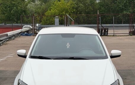 Volkswagen Polo VI (EU Market), 2011 год, 599 000 рублей, 2 фотография