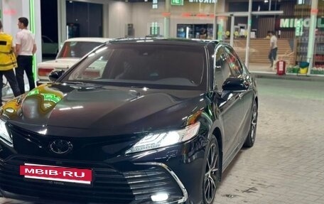 Toyota Camry, 2018 год, 2 500 000 рублей, 5 фотография