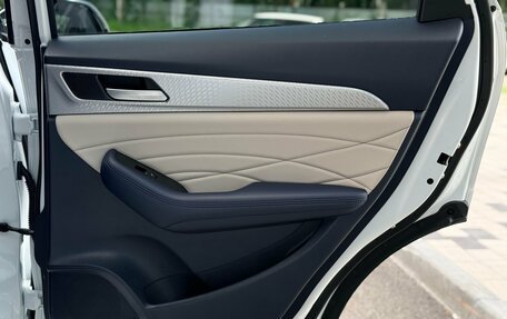 Haval F7x I, 2022 год, 2 290 000 рублей, 30 фотография