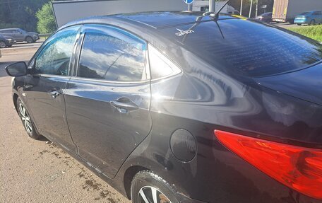 Hyundai Solaris II рестайлинг, 2011 год, 540 000 рублей, 6 фотография