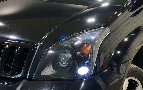 Toyota Land Cruiser Prado 120 рестайлинг, 2008 год, 2 680 000 рублей, 9 фотография