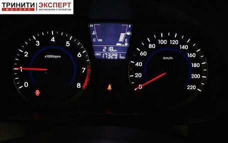 Hyundai Solaris II рестайлинг, 2013 год, 757 000 рублей, 16 фотография