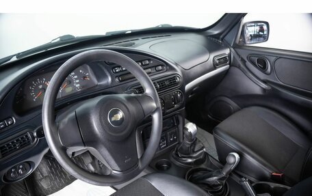 Chevrolet Niva I рестайлинг, 2015 год, 499 000 рублей, 7 фотография