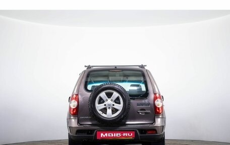 Chevrolet Niva I рестайлинг, 2015 год, 499 000 рублей, 5 фотография