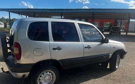 Chevrolet Niva I рестайлинг, 2005 год, 270 000 рублей, 5 фотография