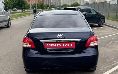 Toyota Yaris III рестайлинг, 2008 год, 650 000 рублей, 10 фотография