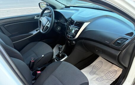 Hyundai Solaris II рестайлинг, 2013 год, 785 000 рублей, 12 фотография