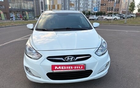 Hyundai Solaris II рестайлинг, 2013 год, 785 000 рублей, 3 фотография