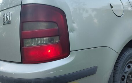 Skoda Fabia I, 2001 год, 300 000 рублей, 10 фотография