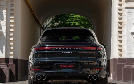 Porsche Cayenne III, 2023 год, 16 900 000 рублей, 2 фотография
