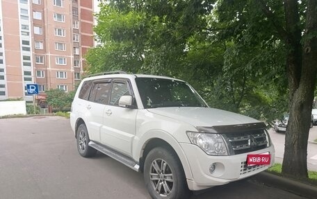 Mitsubishi Pajero IV, 2014 год, 2 100 000 рублей, 1 фотография