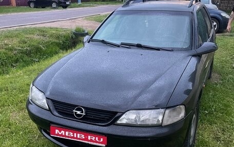 Opel Vectra B рестайлинг, 1998 год, 99 000 рублей, 1 фотография