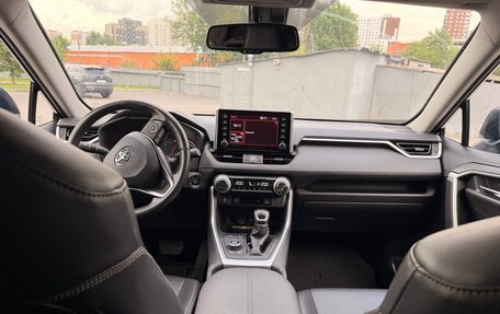 Toyota RAV4, 2020 год, 3 490 000 рублей, 19 фотография