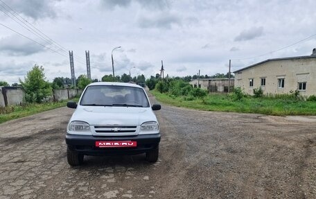 Chevrolet Niva I рестайлинг, 2003 год, 220 000 рублей, 4 фотография