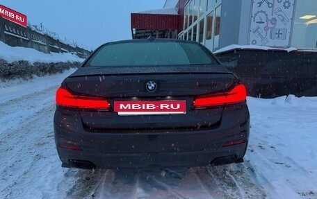 BMW 5 серия, 2018 год, 4 190 000 рублей, 18 фотография