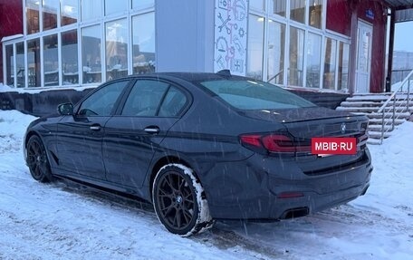 BMW 5 серия, 2018 год, 4 190 000 рублей, 20 фотография