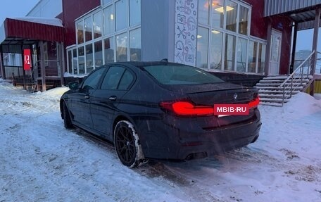 BMW 5 серия, 2018 год, 4 190 000 рублей, 19 фотография
