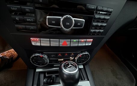 Mercedes-Benz C-Класс, 2012 год, 1 700 000 рублей, 15 фотография