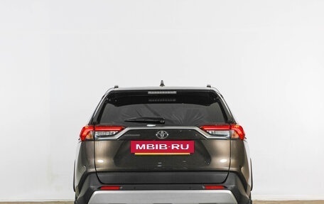 Toyota RAV4, 2022 год, 2 949 000 рублей, 6 фотография