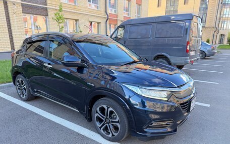 Honda Vezel, 2018 год, 1 710 000 рублей, 2 фотография