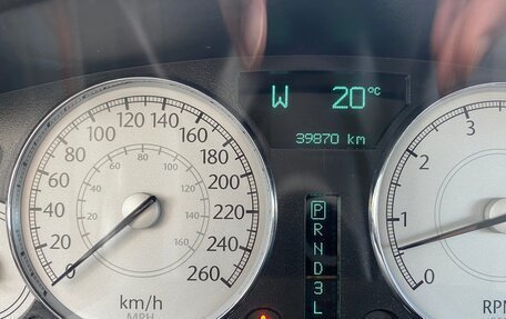 Chrysler 300C II, 2006 год, 2 000 000 рублей, 11 фотография