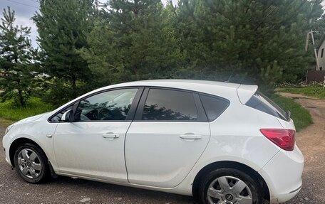 Opel Astra J, 2013 год, 795 000 рублей, 7 фотография