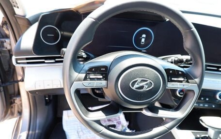 Hyundai Elantra, 2022 год, 2 100 000 рублей, 9 фотография