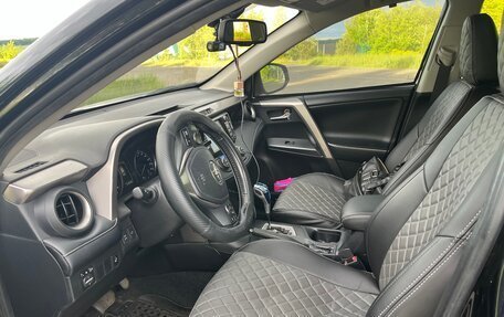 Toyota RAV4, 2017 год, 1 947 000 рублей, 7 фотография