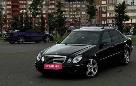Mercedes-Benz E-Класс, 2004 год, 900 000 рублей, 2 фотография