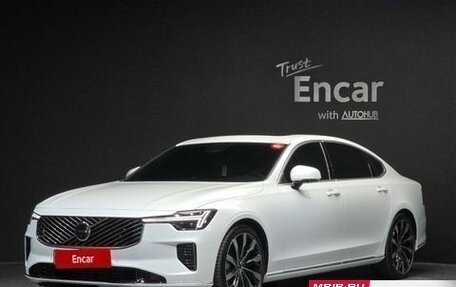 Volvo S90 II рестайлинг, 2025 год, 6 285 000 рублей, 1 фотография