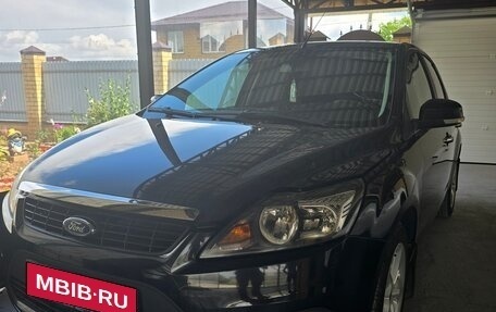 Ford Focus II рестайлинг, 2011 год, 750 000 рублей, 1 фотография