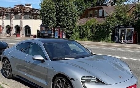 Porsche Taycan I, 2020 год, 7 500 000 рублей, 1 фотография