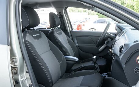 Renault Logan II, 2022 год, 1 549 000 рублей, 8 фотография