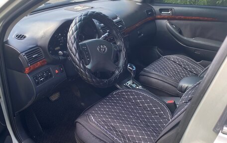Toyota Avensis III рестайлинг, 2004 год, 480 000 рублей, 7 фотография