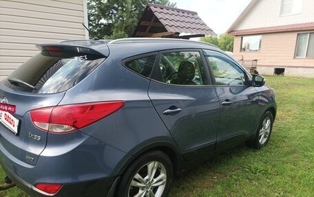 Hyundai ix35 I рестайлинг, 2012 год, 1 000 000 рублей, 3 фотография
