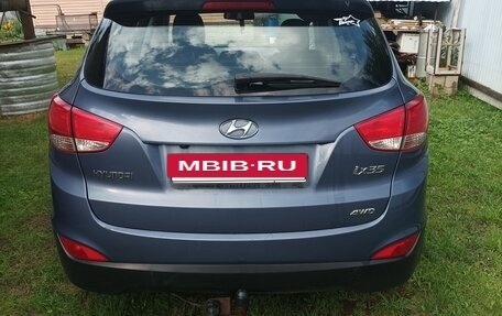 Hyundai ix35 I рестайлинг, 2012 год, 1 000 000 рублей, 2 фотография